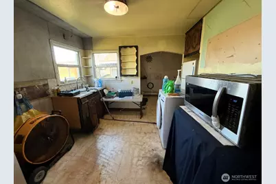 602 E 65th Street, Tacoma, WA 98404 - Photo 7