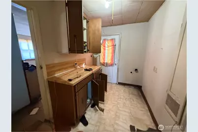 602 E 65th Street, Tacoma, WA 98404 - Photo 9