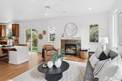 8805 81st Drive NE, Marysville, WA 98270 - Photo 5