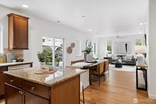 8805 81st Dr NE, Marysville, WA 98270 - Photo 11