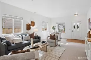 8805 81st Dr NE, Marysville, WA 98270 - Photo 3