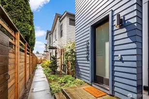 7637 46th Ave S, Seattle, WA 98118 - Photo 3