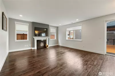 916 SW 341st St, Federal Way, WA 98023 - Photo 9