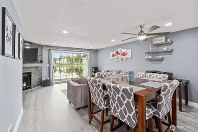 5736 S 238th Court #E4, Kent, WA 98032 - Photo 5