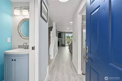 5736 S 238th Court #E4, Kent, WA 98032 - Photo 3