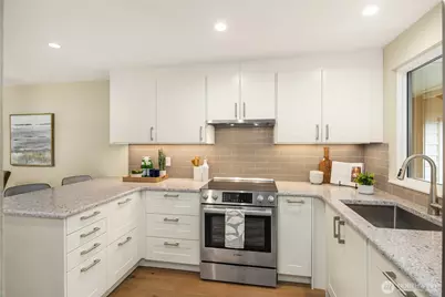 7740 196th Street SW #14, Edmonds, WA 98026 - Photo 9