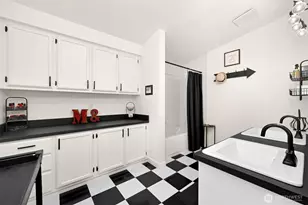 2015 24th St, Bellingham, WA 98225 - Photo 5