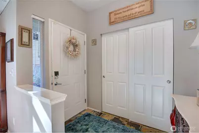 538 241st Lane SE, Sammamish, WA 98074 - Photo 13