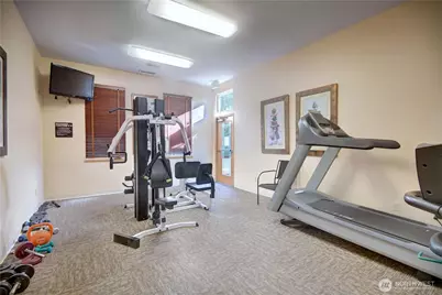 538 241st Lane SE, Sammamish, WA 98074 - Photo 33