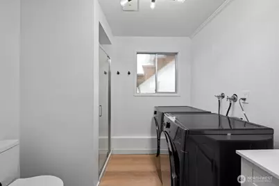 4003 229th Place SW, Mountlake Terrace, WA 98043 - Photo 31