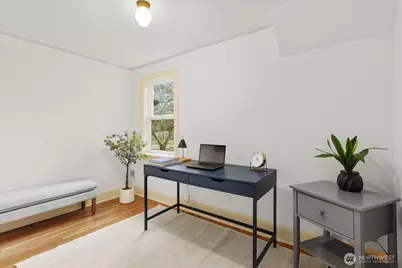 10740 Interlake Avenue N, Seattle, WA 98133 - Photo 19