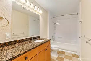 13620 NE 7th St, Bellevue, WA 98005 - Photo 7