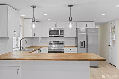 9011 Old Hwy 99 SE #131, Olympia, WA 98501 - Photo 11