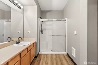 10015 186th Place E #111, Puyallup, WA 98375 - Photo 11