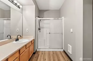 10015 186th Pl E, Puyallup, WA 98375 - Photo 11