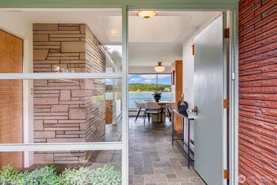 2402 11th Street, Anacortes, WA 98221 - Photo 3