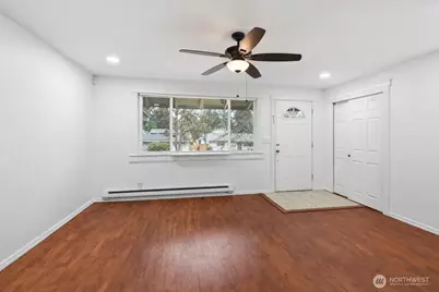 4404 SE 3rd Place, Renton, WA 98059 - Photo 5