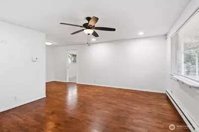 4404 SE 3rd Place, Renton, WA 98059 - Photo 3