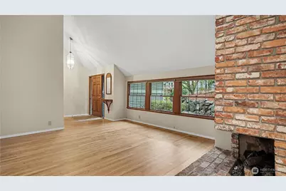 3320 168th Place SE, Bellevue, WA 98008 - Photo 9