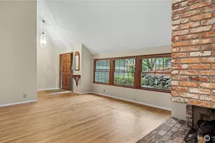 3320 168th Pl SE, Bellevue, WA 98008 - Photo 9