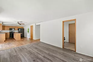 12606 SE 265th Pl, Kent, WA 98030 - Photo 7