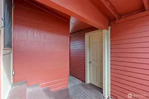 214 N Washington Ave, Centralia, WA 98531 - Photo 29