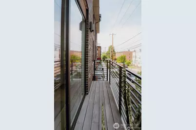 1709 20th Ave #A, Seattle, WA 98122 - Photo 9