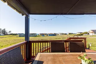 2691 Balboa Way, Coupeville, WA 98239 - Photo 3