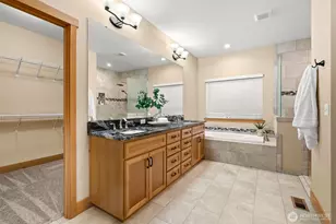 8254 NE Whiskey Crk Trl, Kingston, WA 98346 - Photo 19