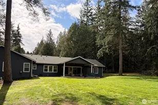 8254 NE Whiskey Crk Trl, Kingston, WA 98346 - Photo 3