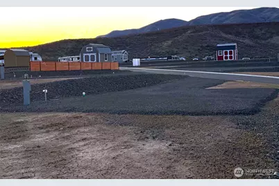 1769 Naches Wenas Rd #85, Selah, WA 98942 - Photo 3