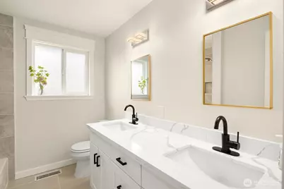 5306 26th Avenue S, Seattle, WA 98110 - Photo 11