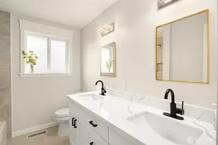 5306 26th Ave S, Seattle, WA 98110 - Photo 11