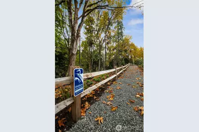 12217 137th Place NE #2704, Redmond, WA 98052 - Photo 31