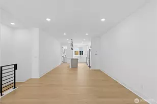 12217 137th Pl NE, Redmond, WA 98052 - Photo 11