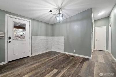 13942 169th Avenue SE, Rainier, WA 98576 - Photo 3