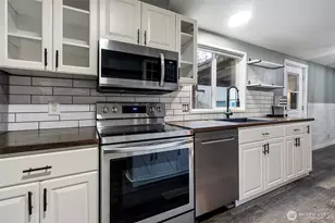 13942 169th Ave SE, Rainier, WA 98576 - Photo 5