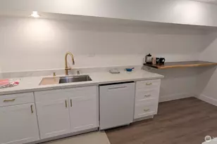 1206 S 11th St, Tacoma, WA 98405 - Photo 5