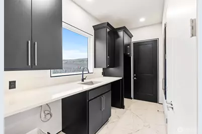 4232 Desmarais Road, Moxee, WA 98936 - Photo 23