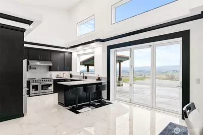 4232 Desmarais Road, Moxee, WA 98936 - Photo 9