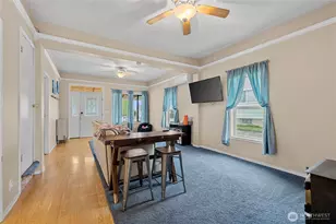 1011 E Fairhaven Ave, Burlington, WA 98233 - Photo 5