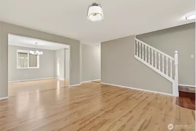 719 NW 21st Avenue, Battle Ground, WA 98604 - Photo 9