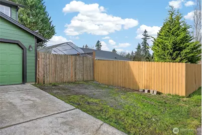 719 NW 21st Avenue, Battle Ground, WA 98604 - Photo 3