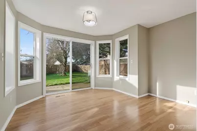 719 NW 21st Avenue, Battle Ground, WA 98604 - Photo 13