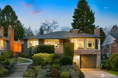 2830 32nd Avenue W, Seattle, WA 98199 - Photo 1