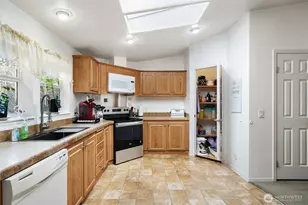 320 E Rivendell Rd, Grapeview, WA 98964 - Photo 11