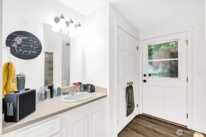 7009 181st Avenue E, Bonney Lake, WA 98391 - Photo 17