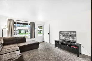 7009 181st Ave E, Bonney Lake, WA 98391 - Photo 9