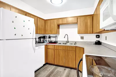 7009 181st Avenue E, Bonney Lake, WA 98391 - Photo 31