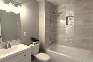 648 SW 139th St, Burien, WA 98166 - Photo 11